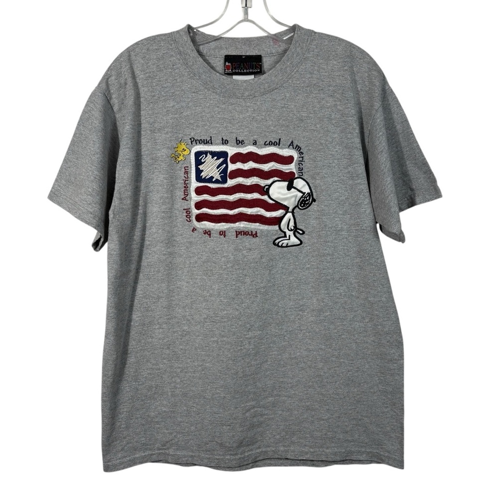 Vintage Y2K Peanuts Snoopy Embroidered USA Cool American T-Shirt Patriotic Med M
